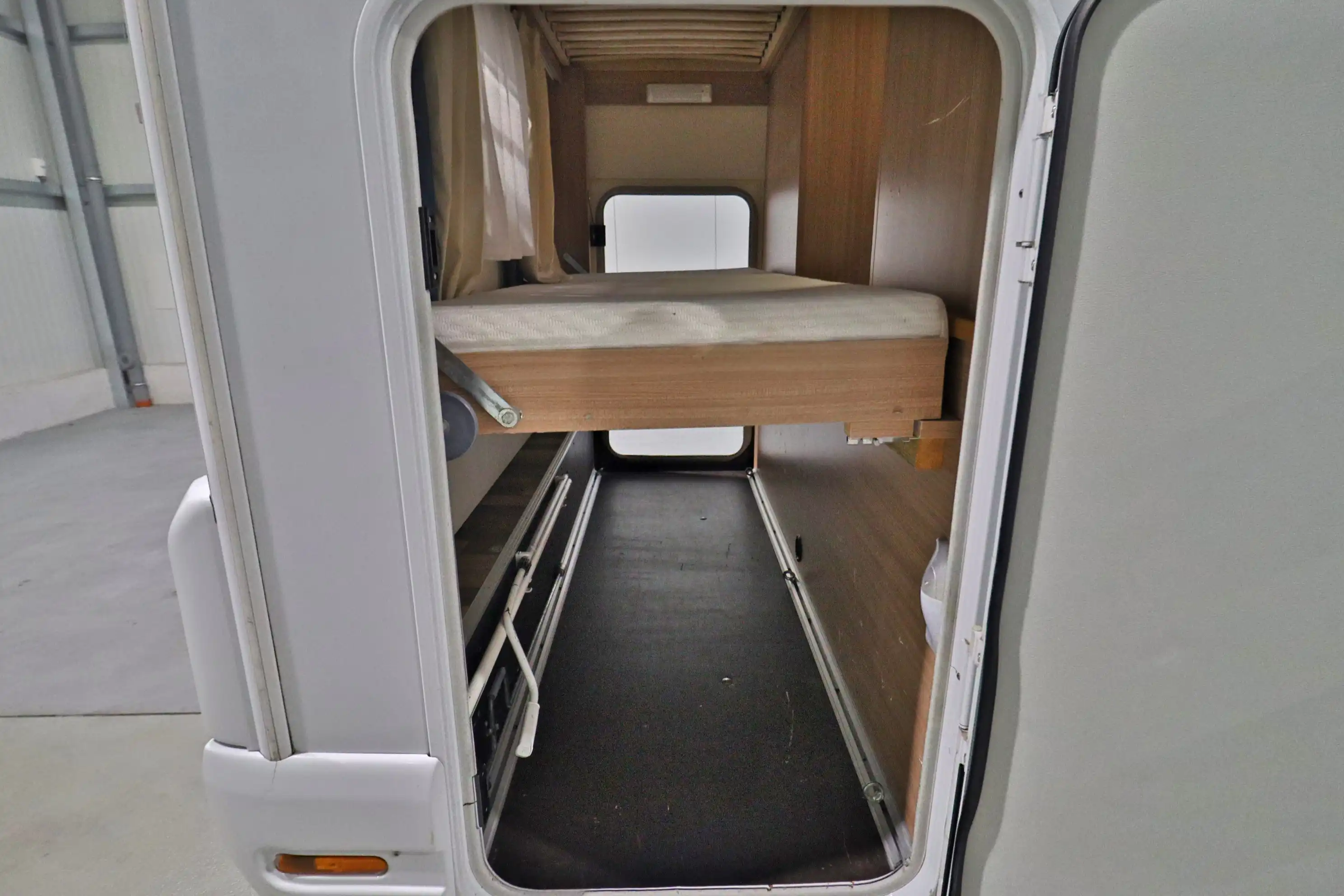 KNAUS Sky Traveller 650 DKG - Ansicht 5